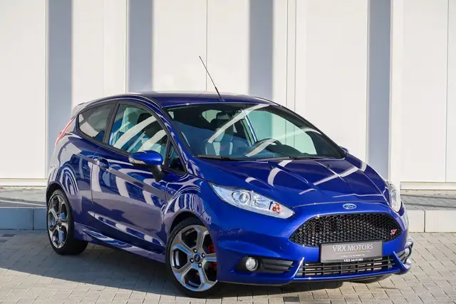 Ford Fiesta Fiesta ST 1.6 EcoBoost 182 pk / Slechts 47k km / Leder Recaro / 1j garantie