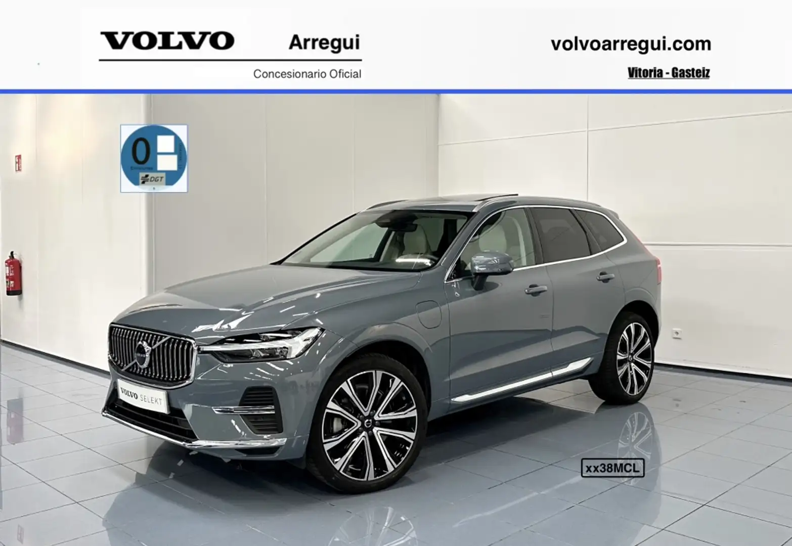 Volvo XC60 T6 Recharge Plus Bright Gris - 1
