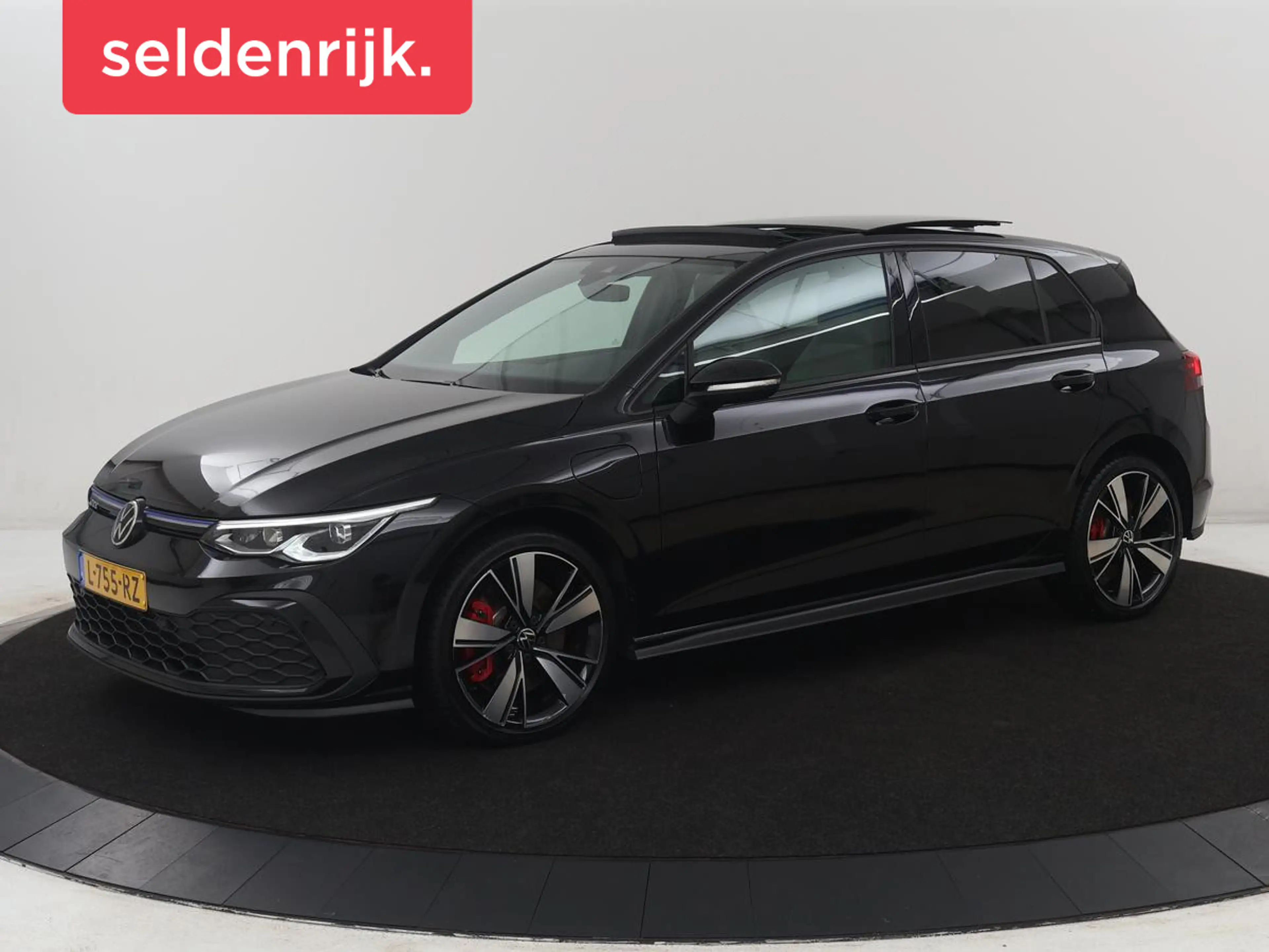 Volkswagen Golf GTE 1.4 eHybrid | SOH 90,0% | Panoramadak | Leder | Ad