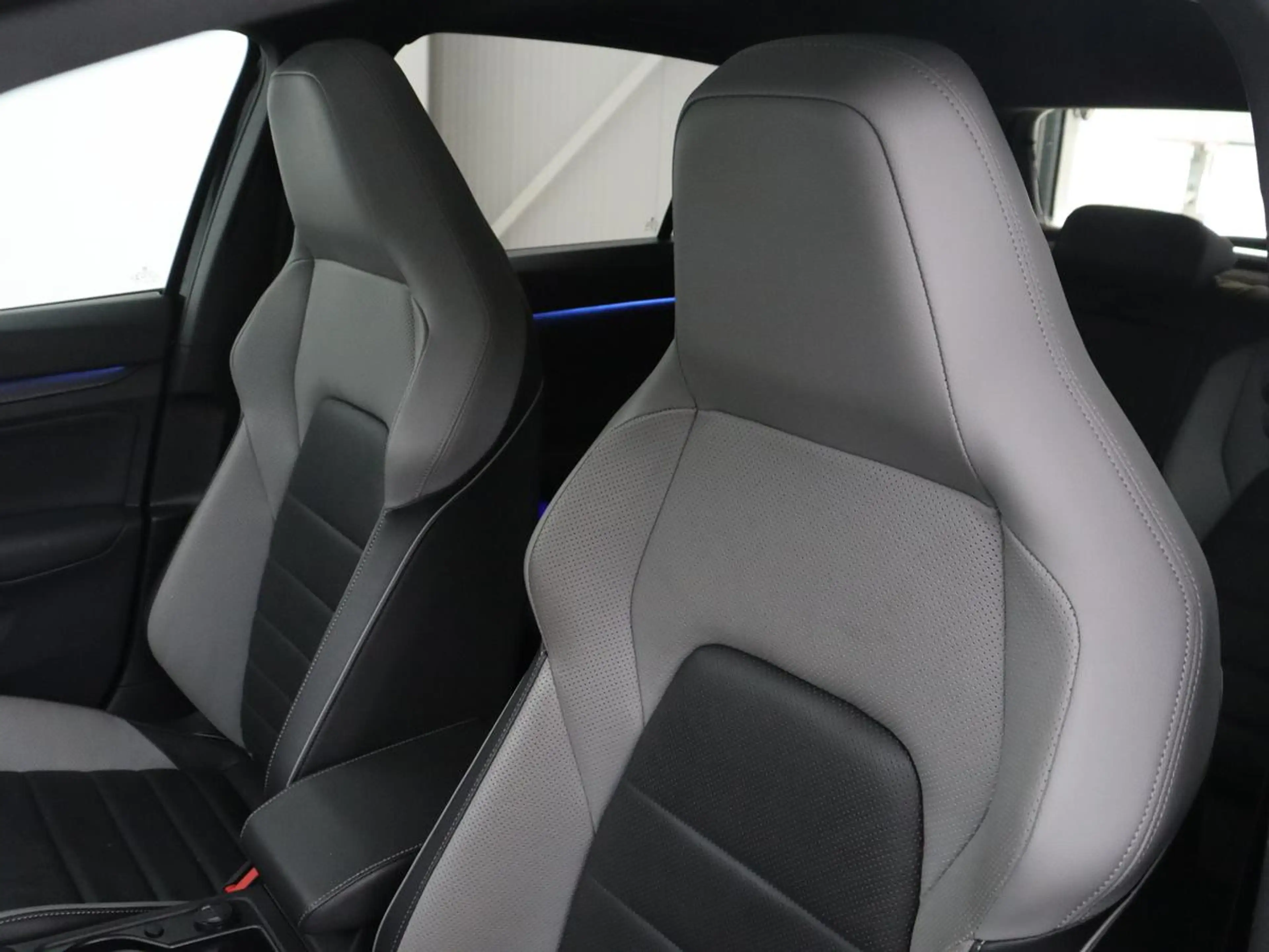 Volkswagen Golf GTE 1.4 eHybrid | SOH 90,0% | Panoramadak | Leder | Ad — photo 7