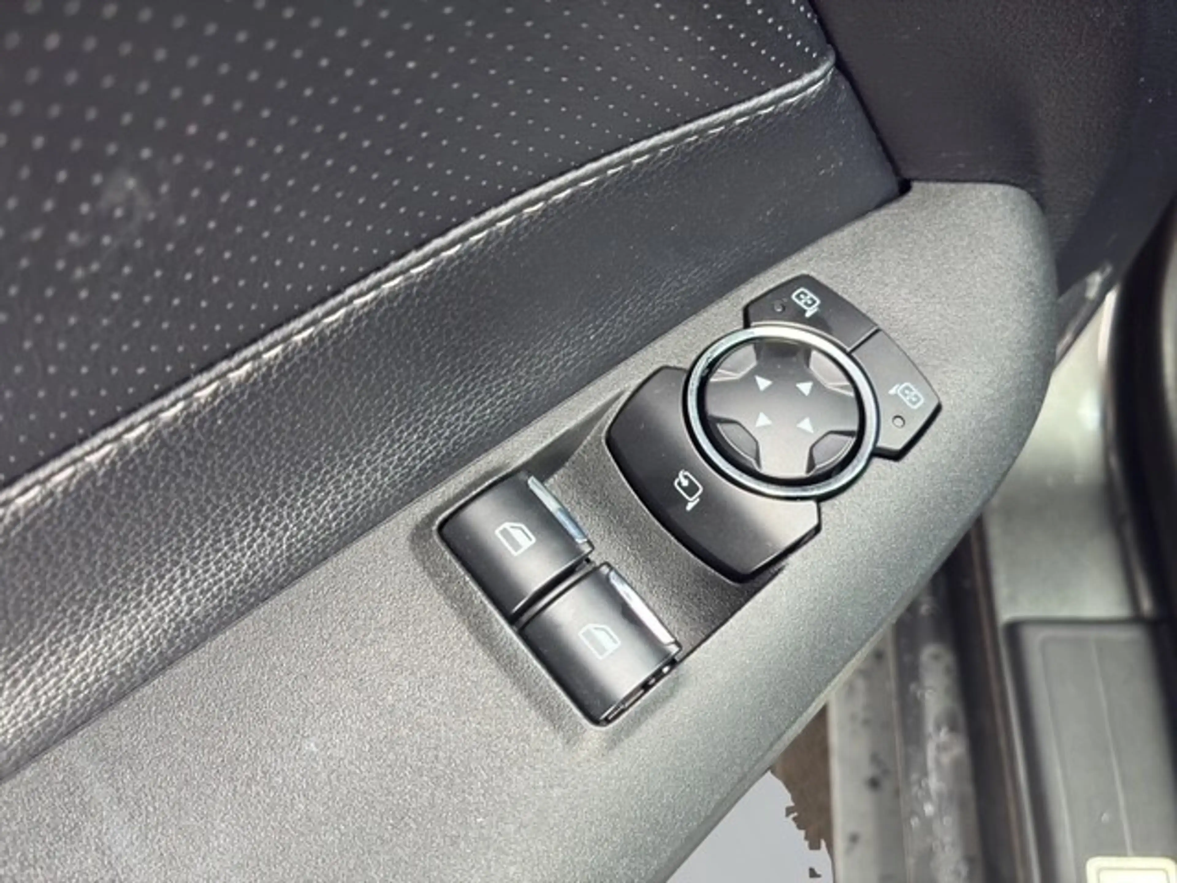 Ford Mustang 5.0 Ti-VCT V8 Aut. GT — photo 11