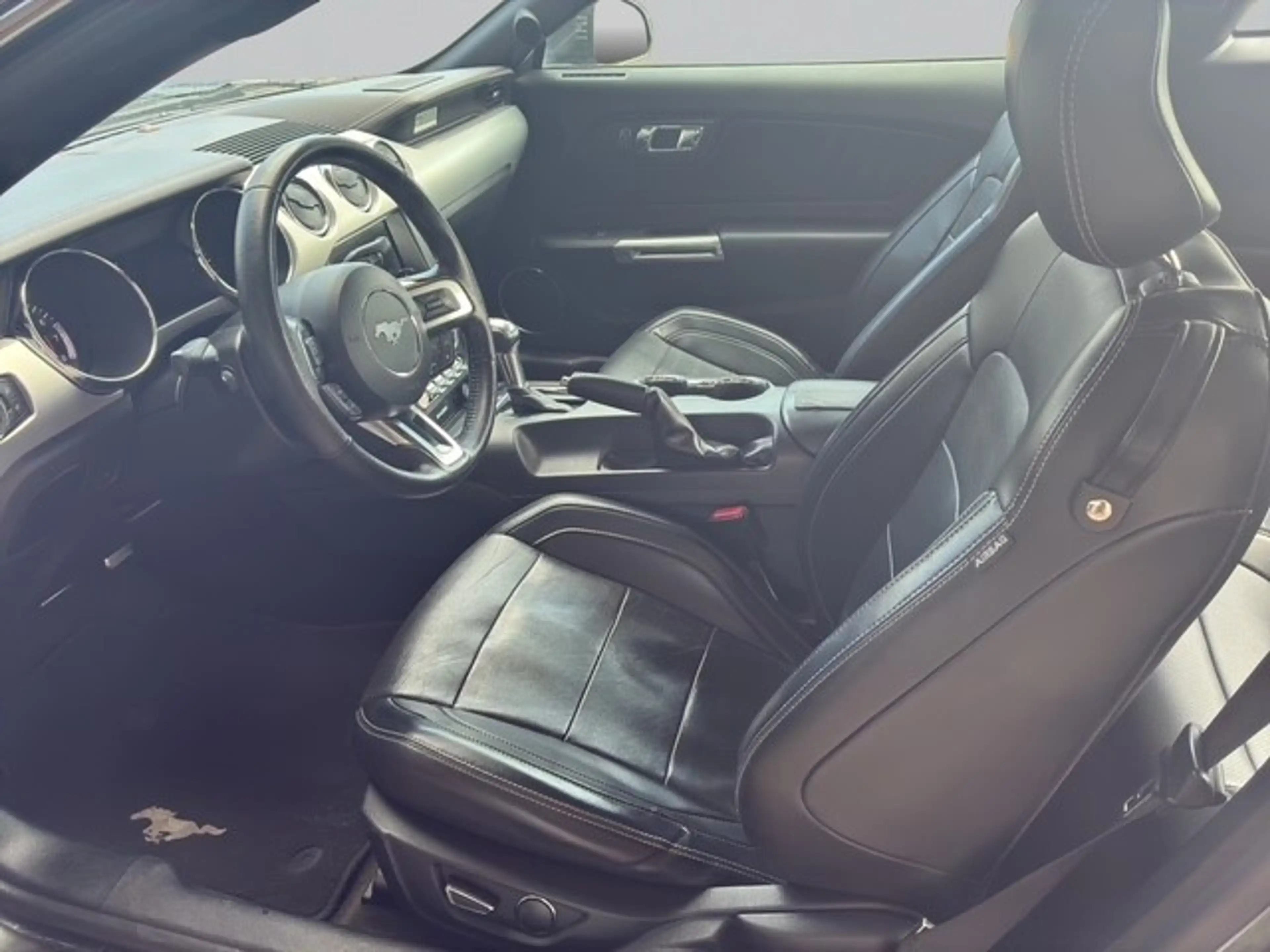 Ford Mustang 5.0 Ti-VCT V8 Aut. GT — photo 4