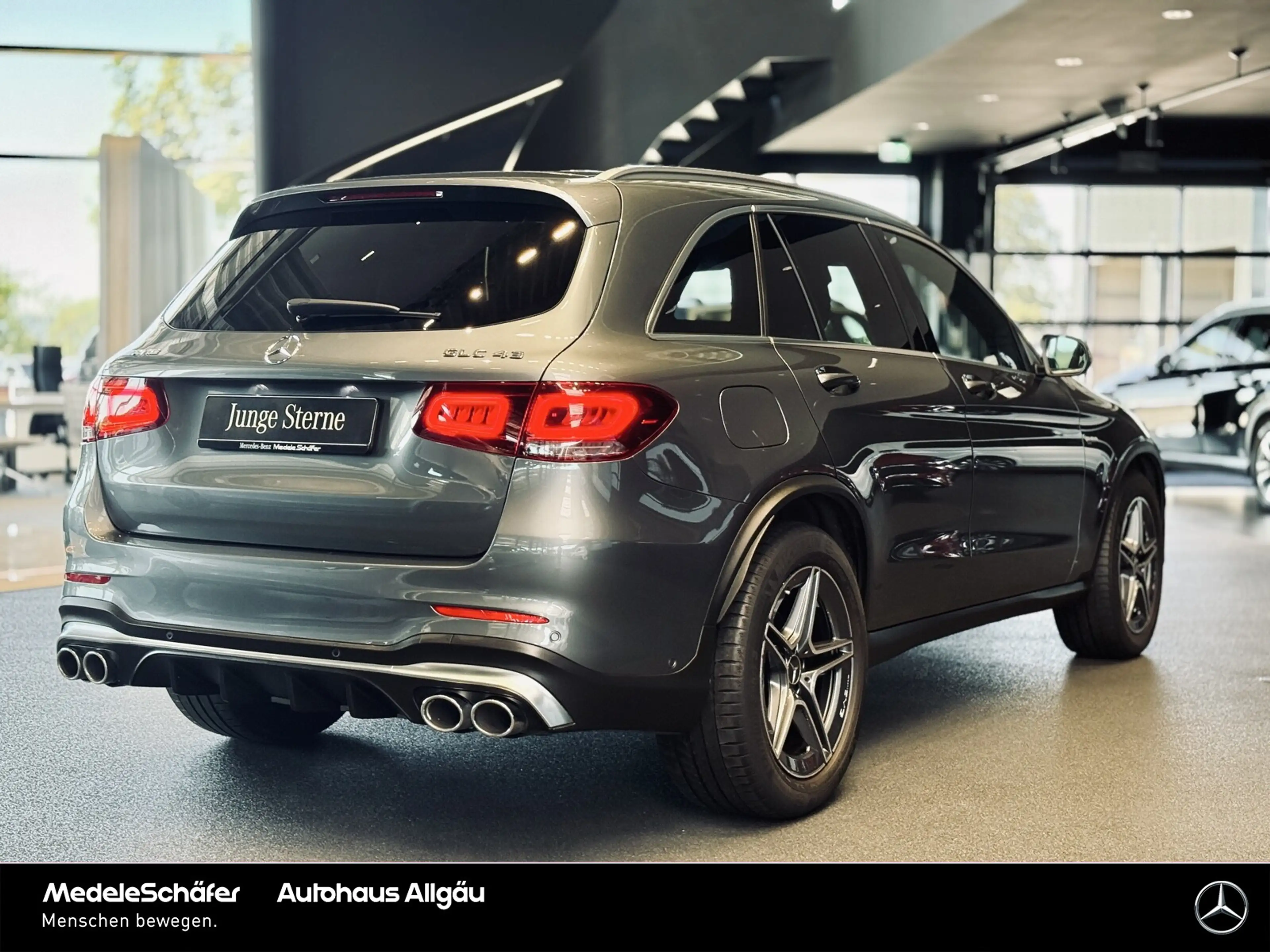 Mercedes-Benz GLC 43 AMG GLC 43 AMG 4M PanoSD Sitzklima Memory Kam Sound — photo 13