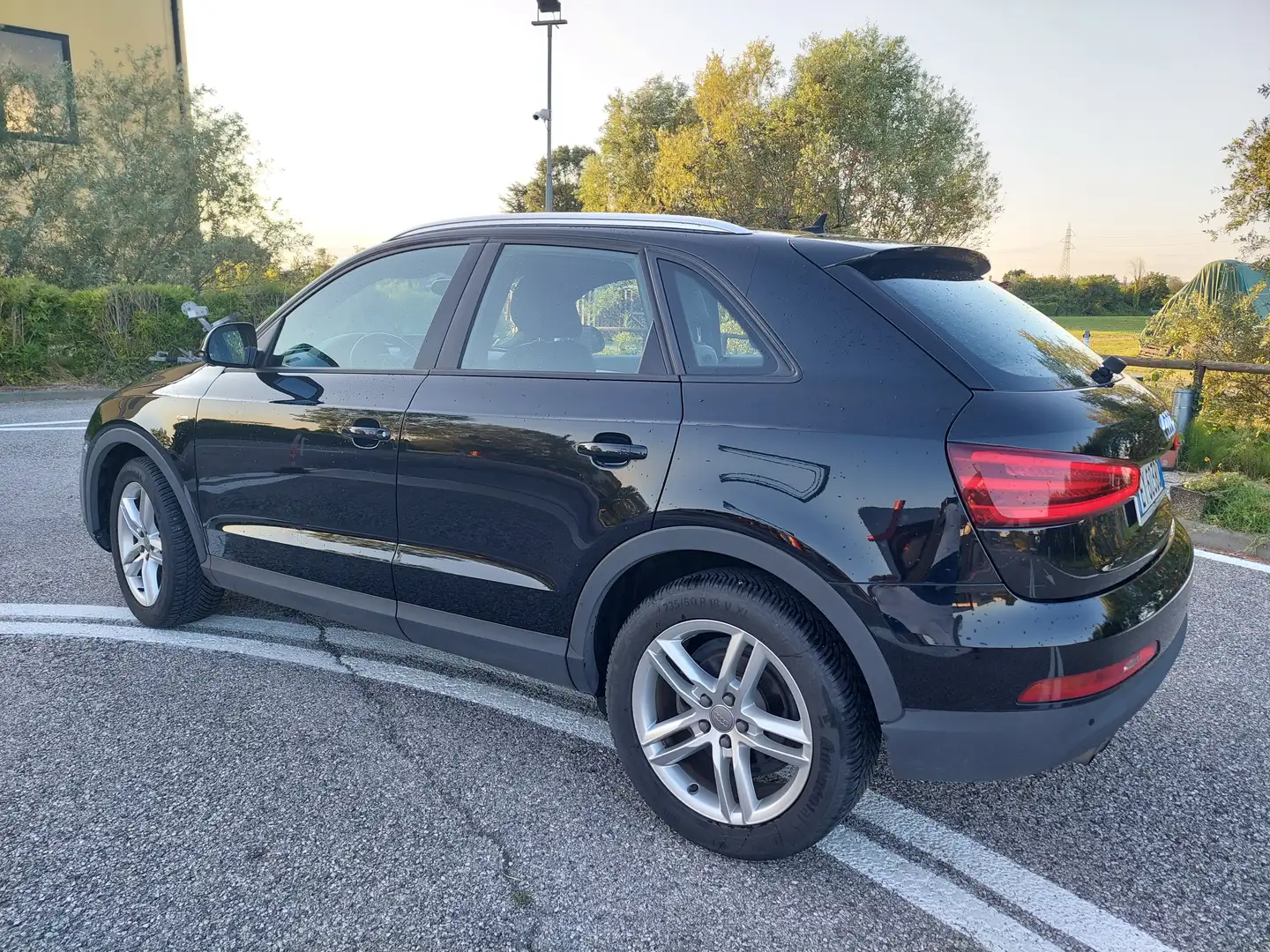 Audi Q3 Q3 2.0 tdi S line edition 140cv Nero - 1