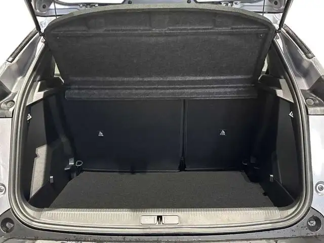 Peugeot 2008 view 7