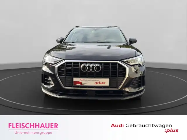 Audi Q3 view 2