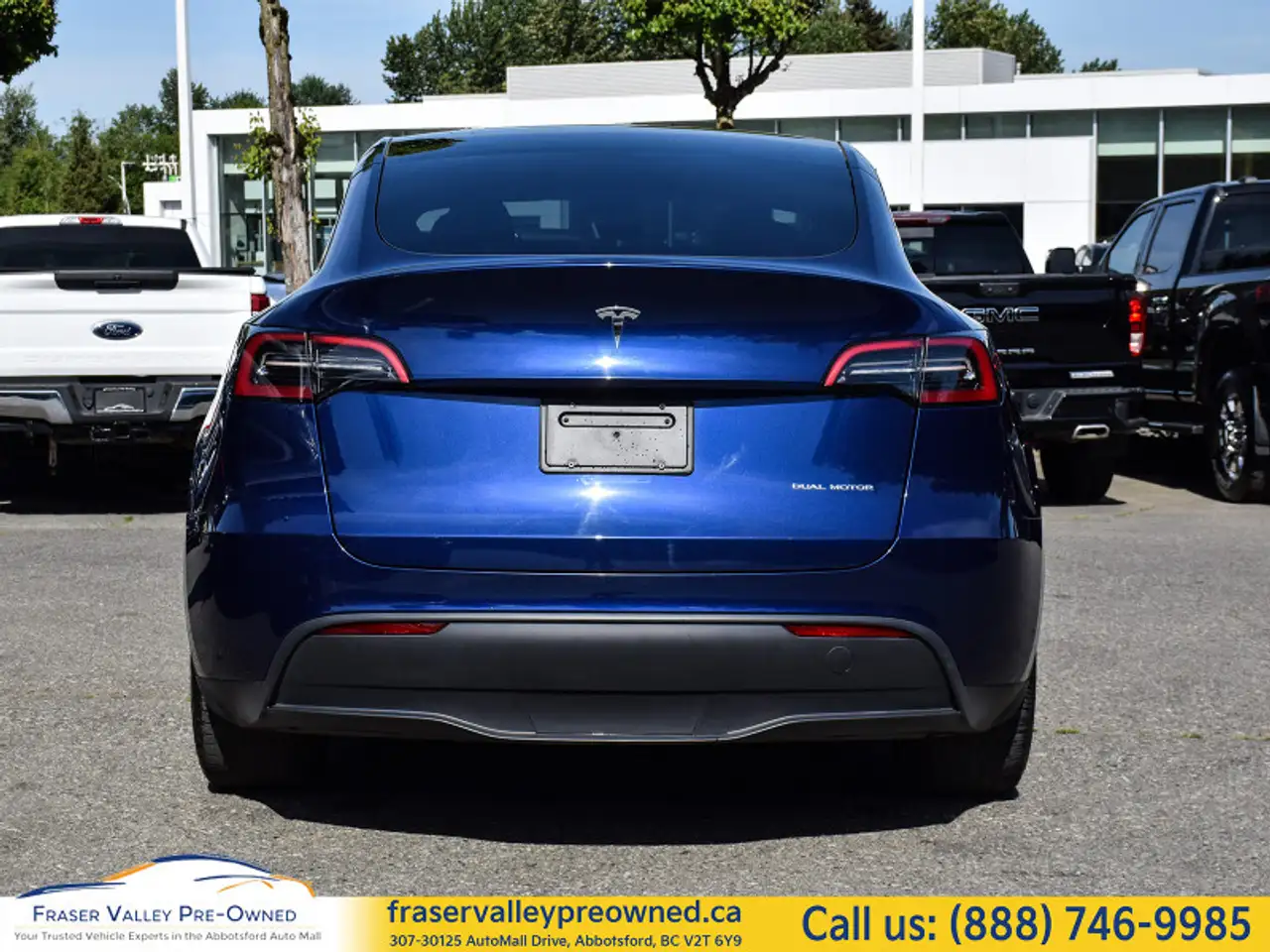 Tesla Model Y снимка Tesla Model Y