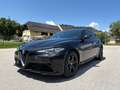 Alfa Romeo Giulia Giulia Veloce 2,0 280 ATX AWD Veloce Schwarz - thumbnail 1