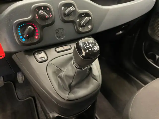 Fiat Panda view 8