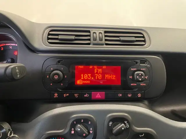 Fiat Panda view 9
