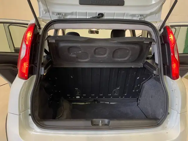 Fiat Panda view 12
