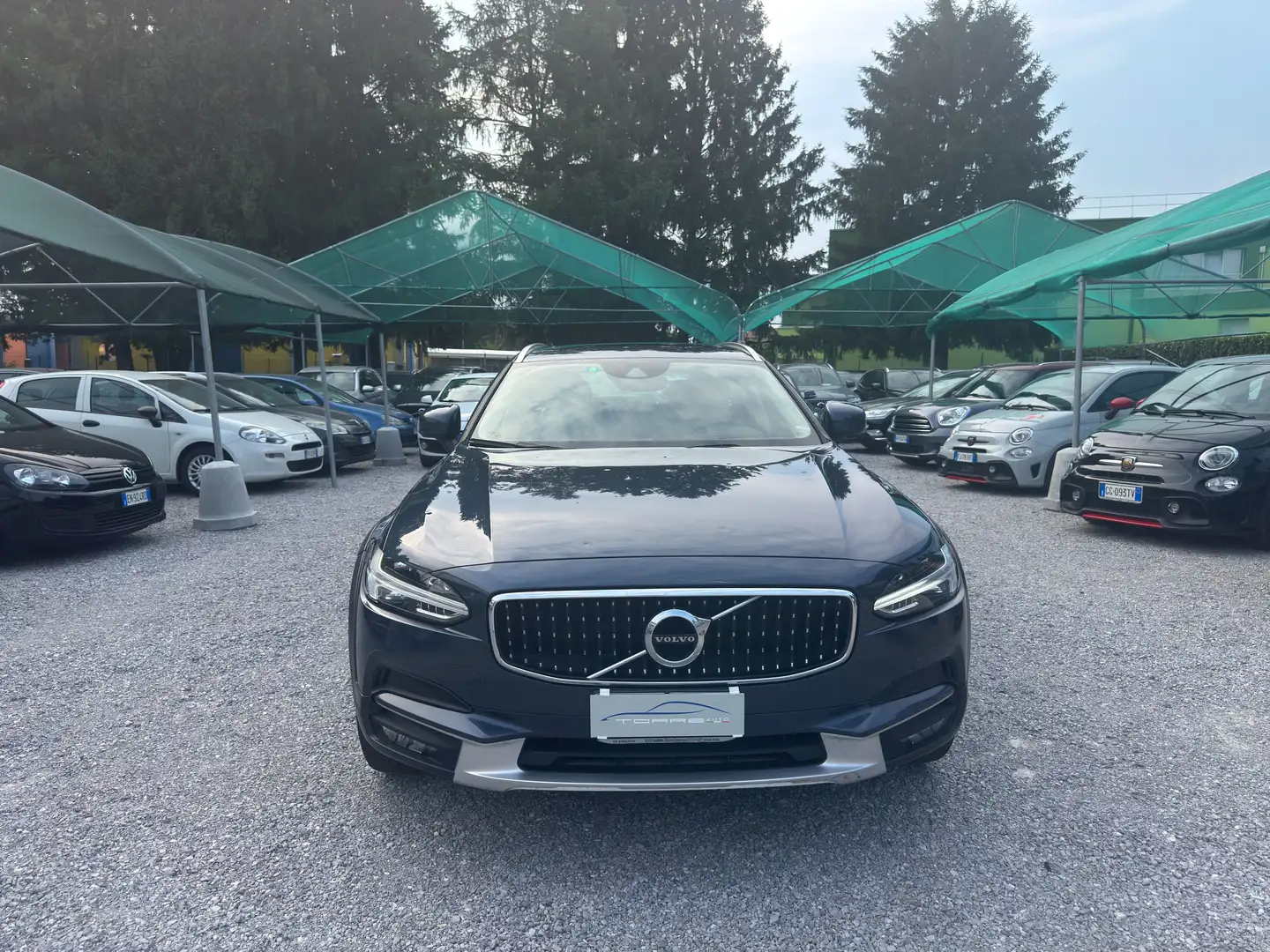 Volvo V90 Cross Country 2.0 d5 Pro awd geartronic my19 Blauw - 2