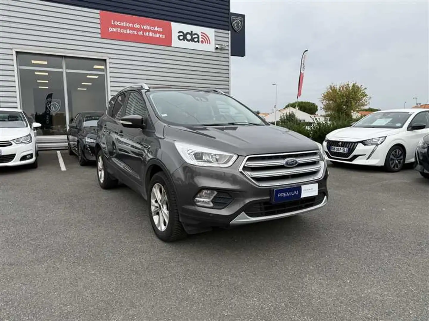 Ford Kuga 1.5 ECO-BOOST 120 TITANIUM Gris - 1