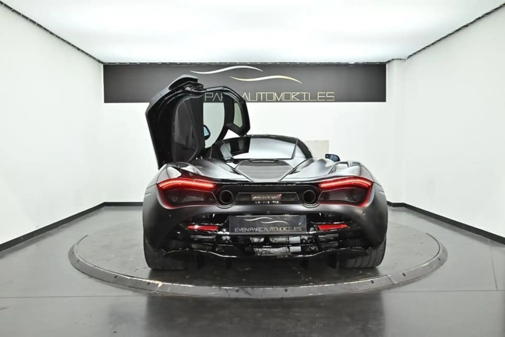 맥라렌 720S 720 Sport Coupe 2018 블랙 사진 5