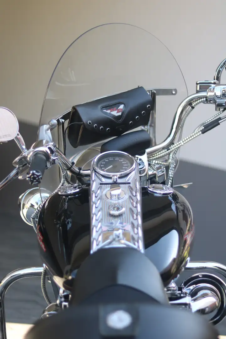 Harley-Davidson Road King Černá - 2
