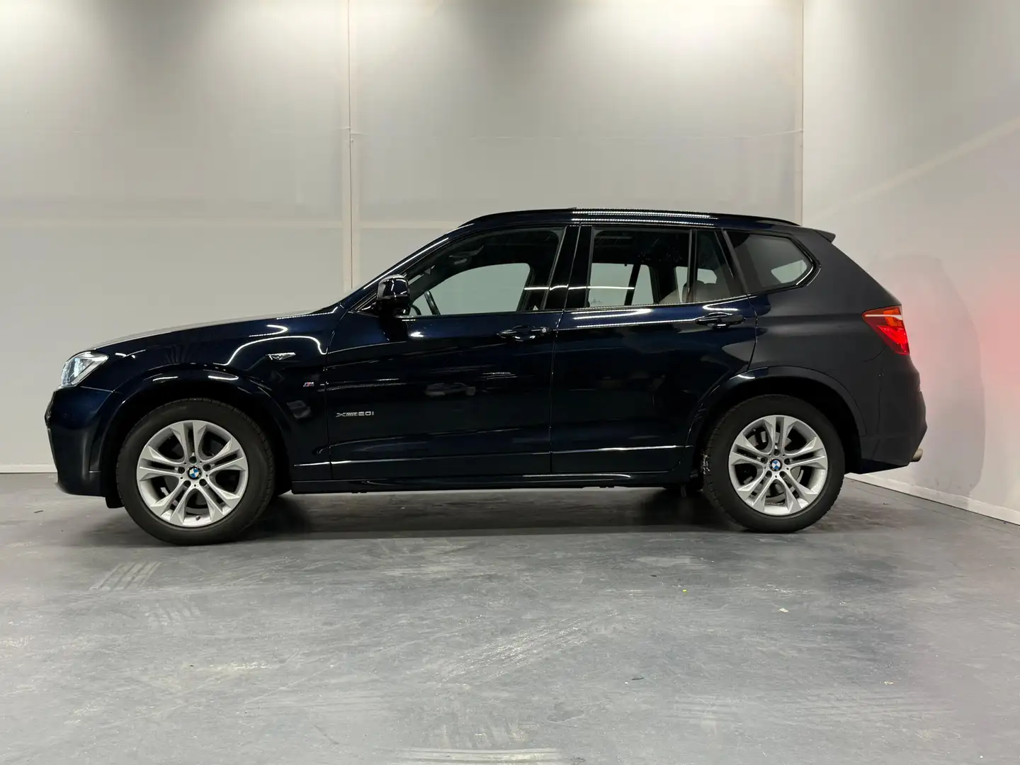 BMW X3 sDrive20i Centennial High Executive | M-Sportpakke Bleu - 2