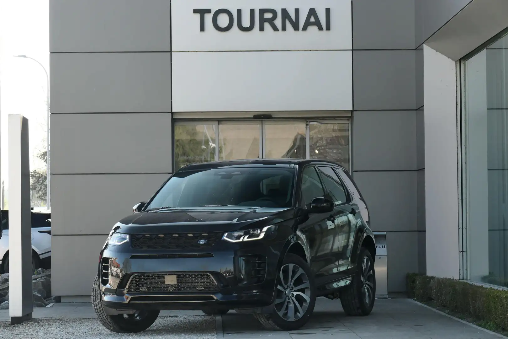 Land Rover Discovery Sport D200 Dynamic SE Noir - 1