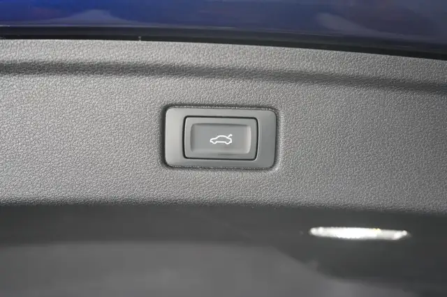 Audi A5 view 9