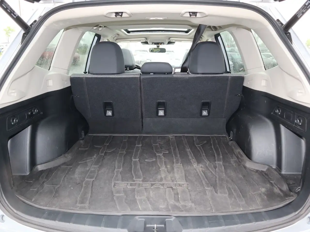 Subaru Forester photo Subaru Forester