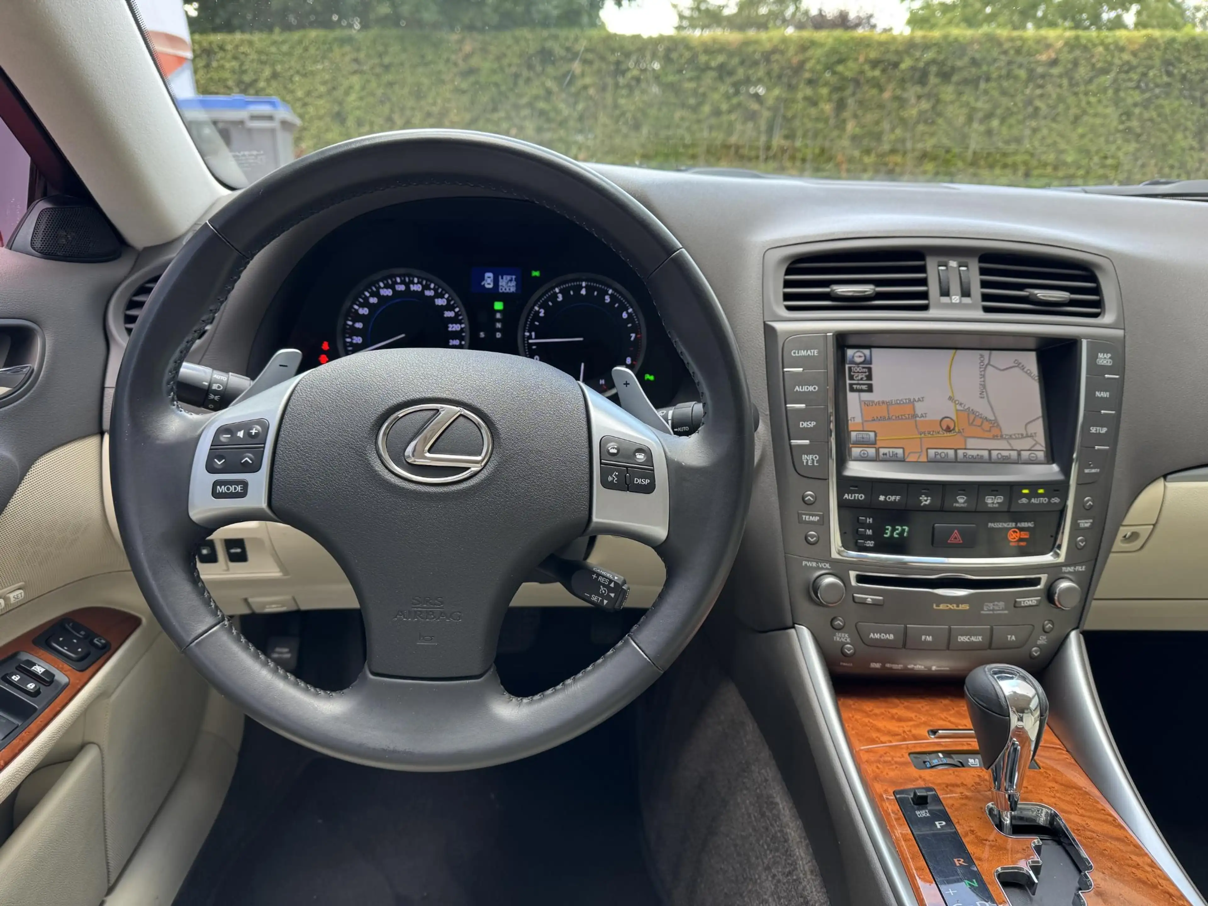 Lexus IS 250 Facelift Mark Levinson DEALER — photo 15