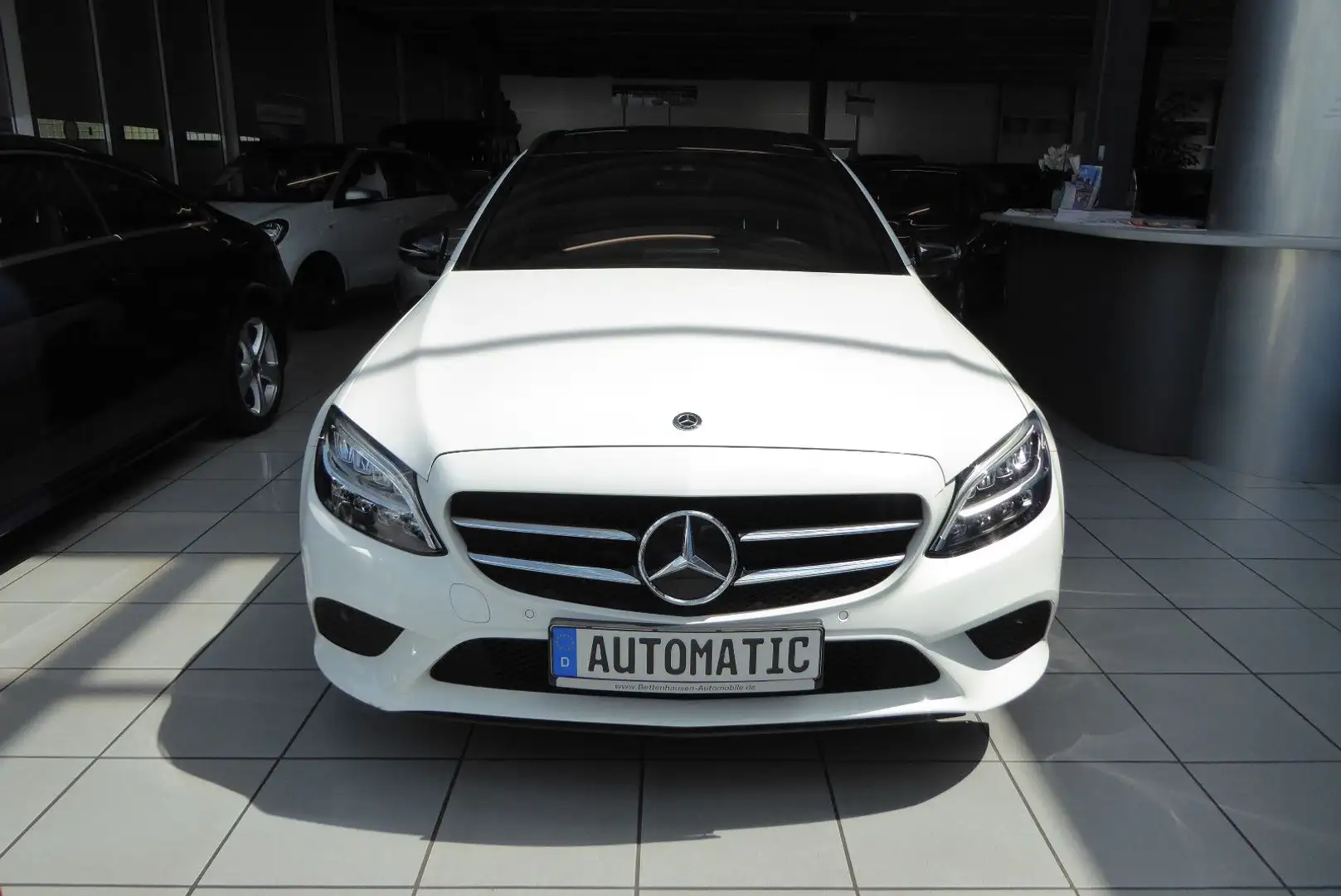 Mercedes-Benz C 180 T Autom. 78000 KM Night-Paket Pano-SD Bianco - 2