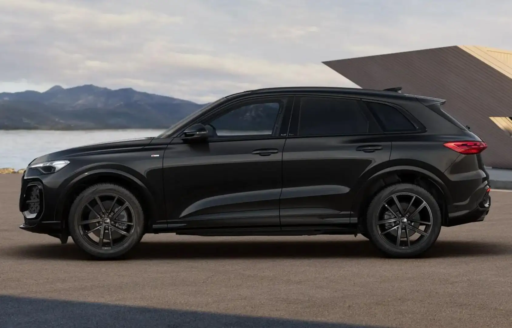 Audi Q5 S line TFSI quattro 204 2xS neuesMod Tech+ Pano... Schwarz - 2