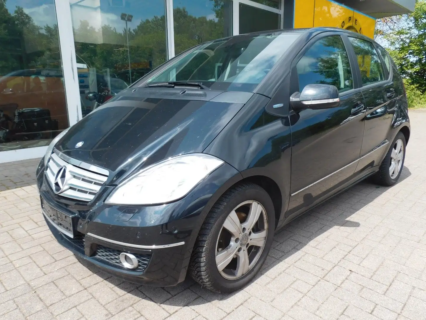 Mercedes-Benz A 160 +Klima+APS+SHZ+EXPORT Чёрный - 1