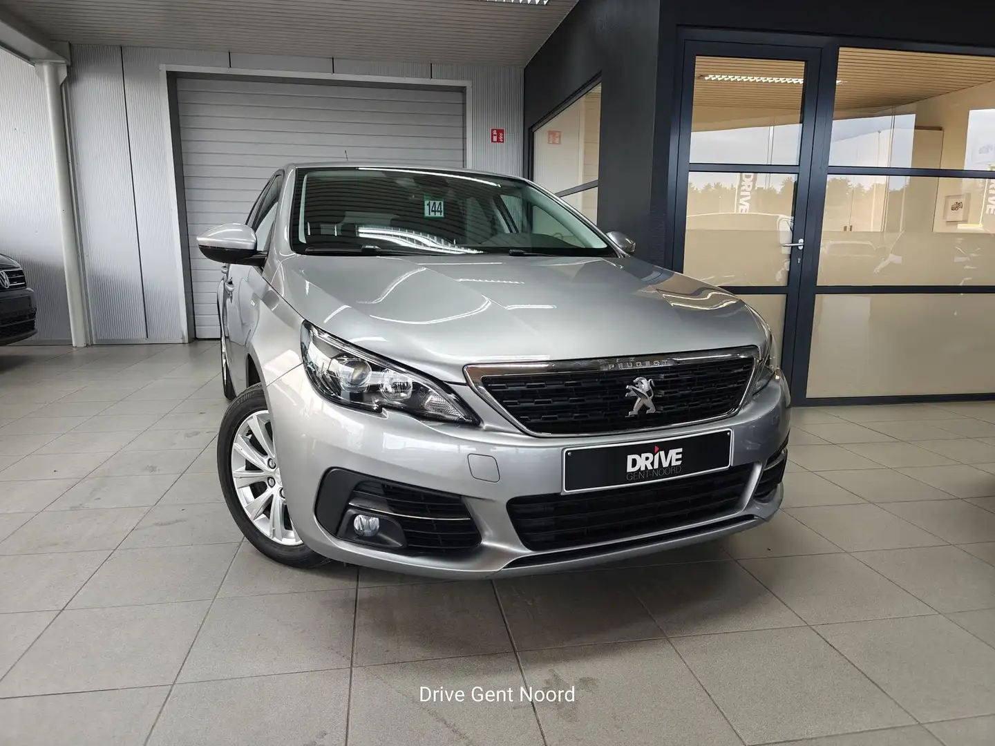 Peugeot 308 Style S&S Active Pack Grijs - 2