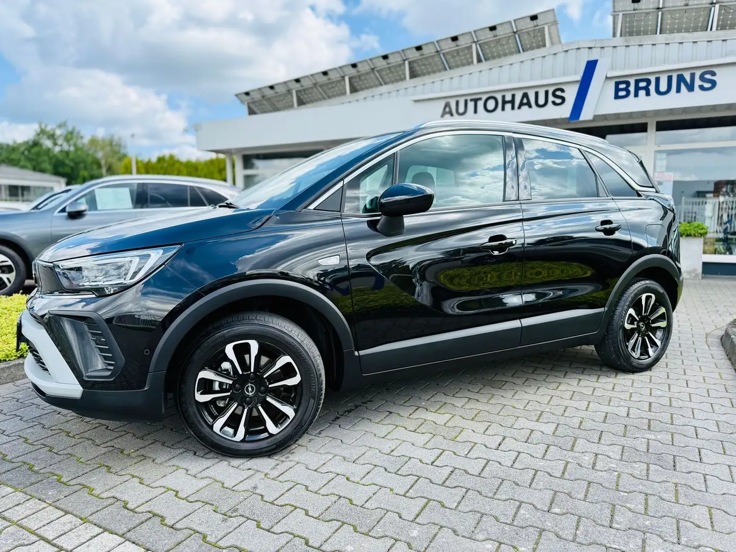 Opel Crossland X 1,2 T ELEG., Navi, Panod, LED, RFK, PTS, Tot, Spur Noir - 2