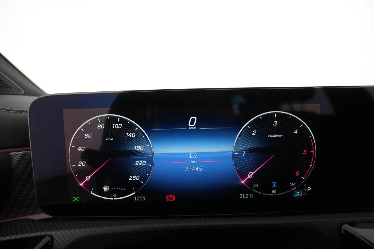 Mercedes-Benz CLA 180 d Coupé Luxury Line - Top Options 14