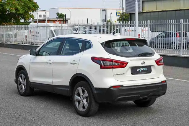 Nissan Qashqai view 4