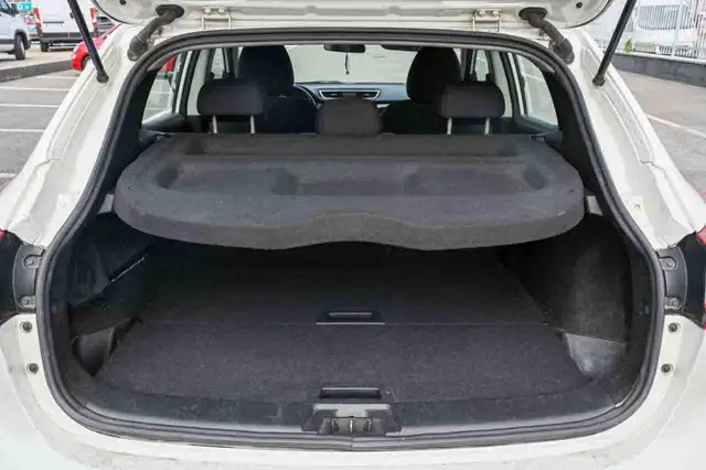 Nissan Qashqai view 5