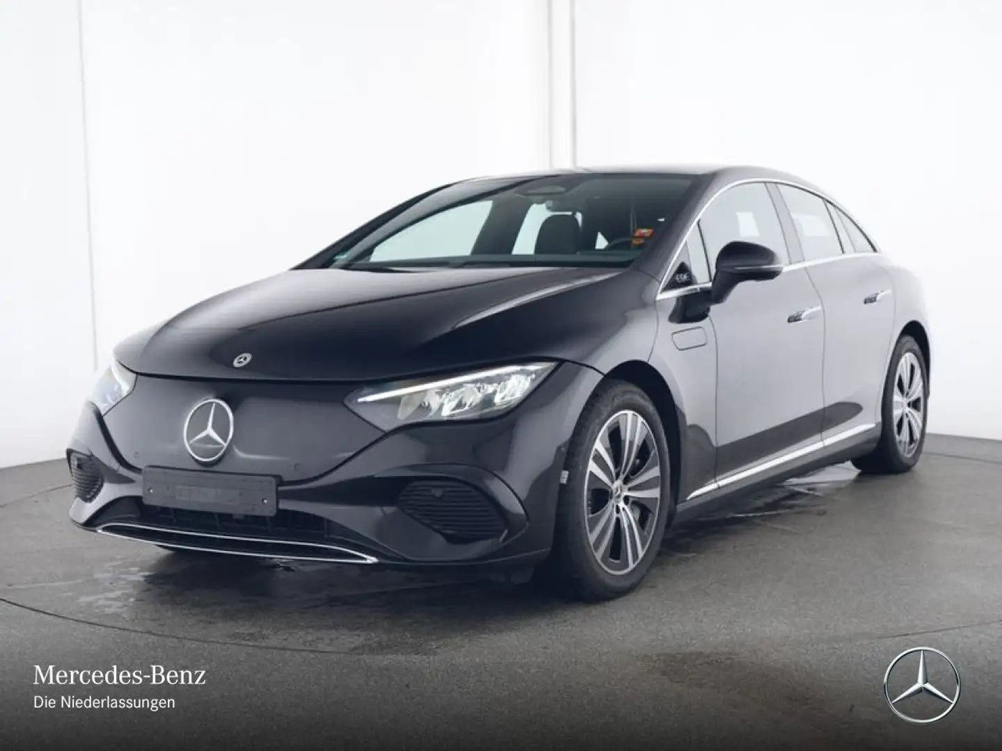 Mercedes-Benz EQE 300 Avantgarde WideScreen Pano LED Kamera PTS Noir - 2