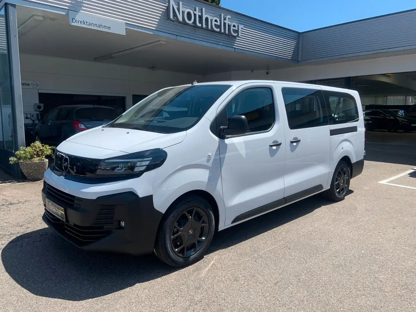 Opel Vivaro Kombi XL 9 Sitze 8 AT 3 Jahre Garantie Blanc - 2