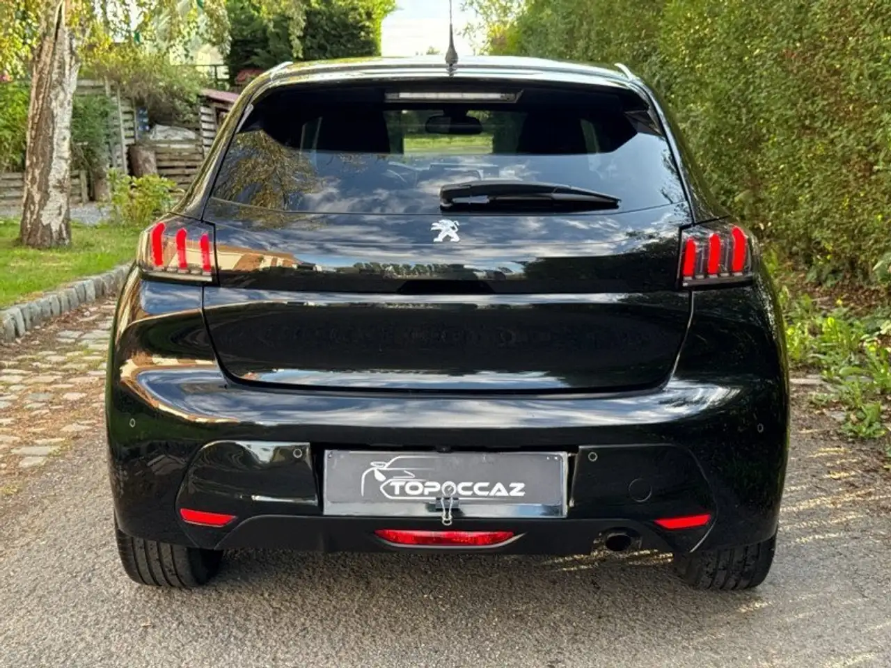 Peugeot 208 208 — photo 8
