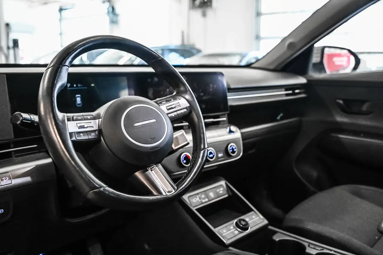 Hyundai KONA снимка Hyundai KONA