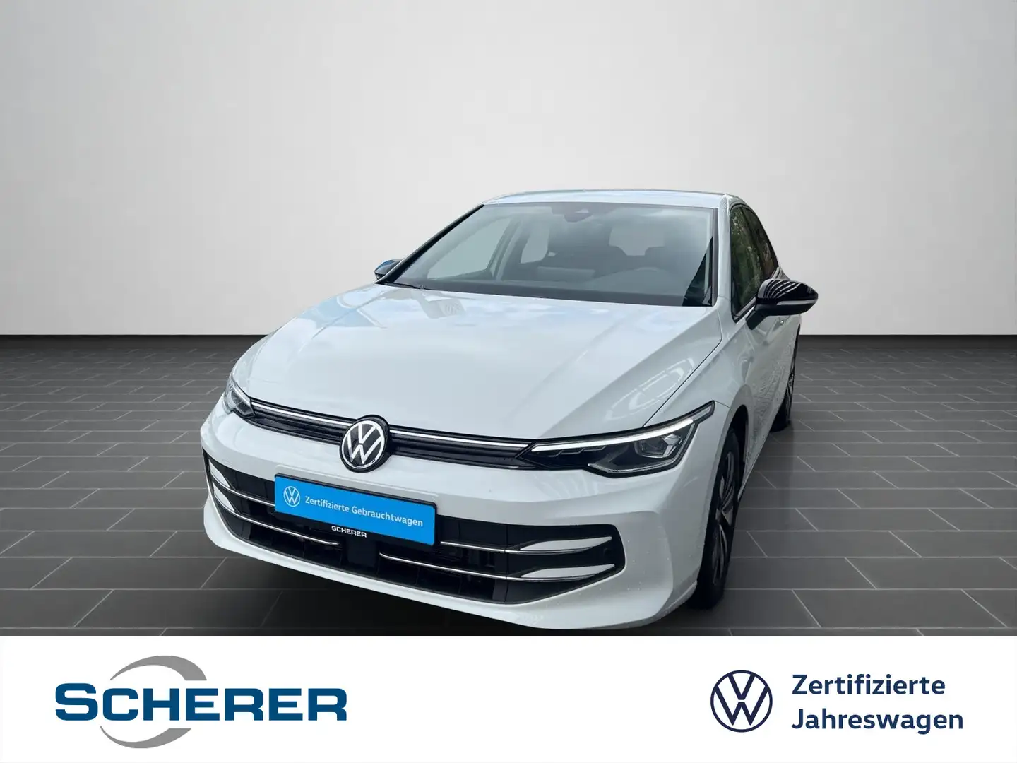 Volkswagen Golf VIII Goal 1.5 TSI ACC AHK LED NAVI SHZ Weiß - 1