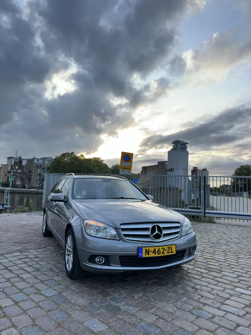 Mercedes-Benz C 180 T Kompressor Automatik BlueEFFICIENCY - 2