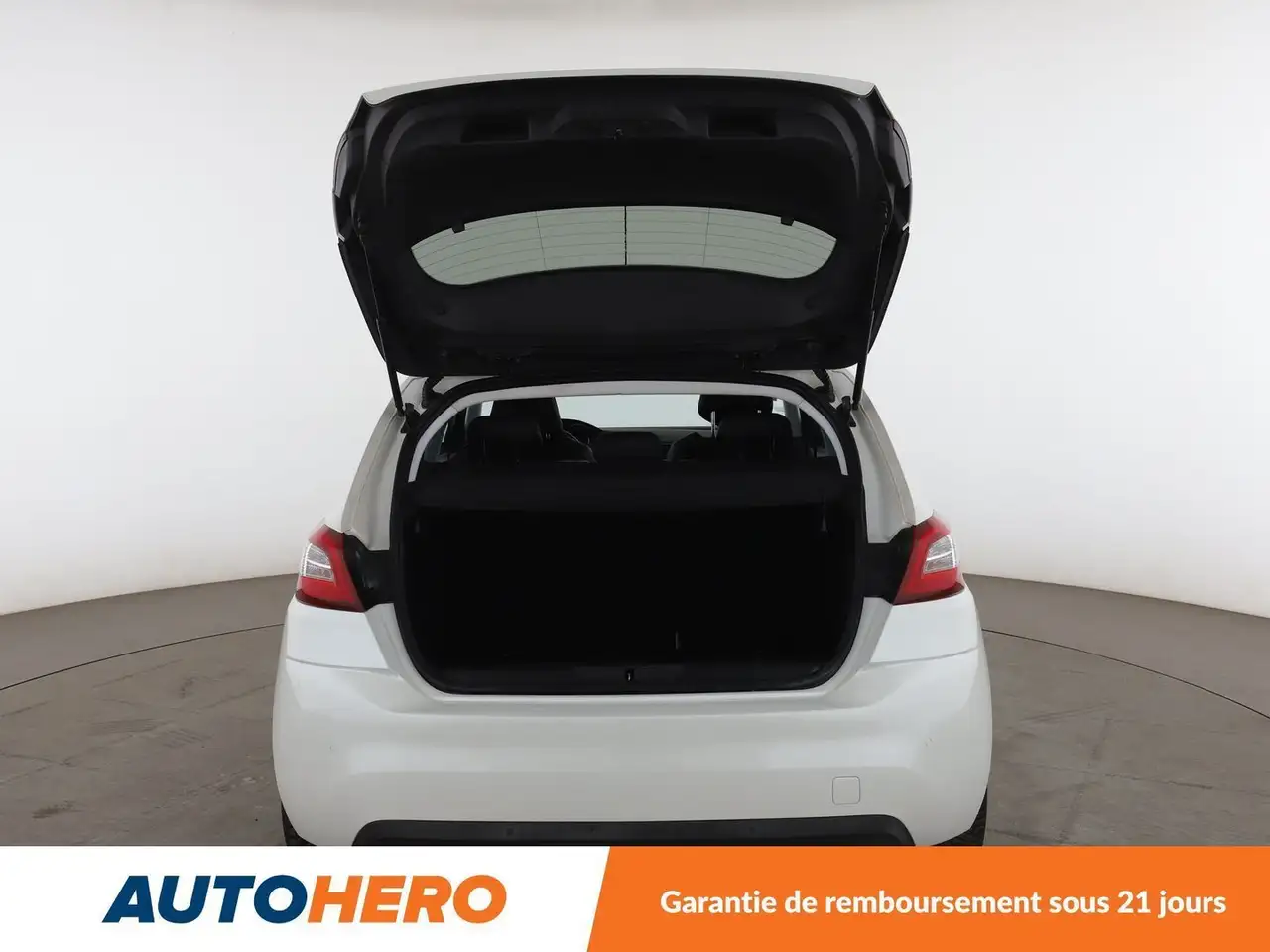 Peugeot 308 308 — photo 16