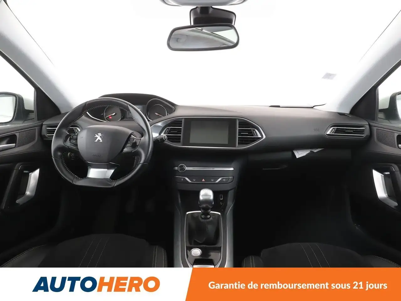 Peugeot 308 308 — photo 12