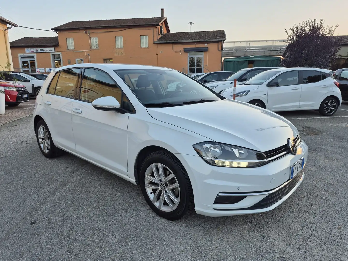 Volkswagen Golf Golf 5p 1.0 tsi Business 115cv - 2