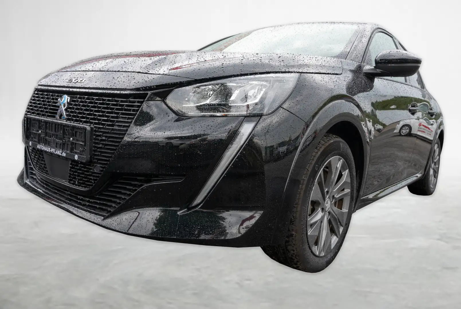 Peugeot 208 Allure 136 5T Zwart - 1