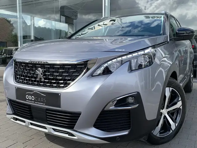 Peugeot 3008 1.2i Allure 130CV / Phares LED / GPS / Cuir Chauffants / CarPlay / Grip Control / KeyLess / Cruise / PDC /  GARANTIE