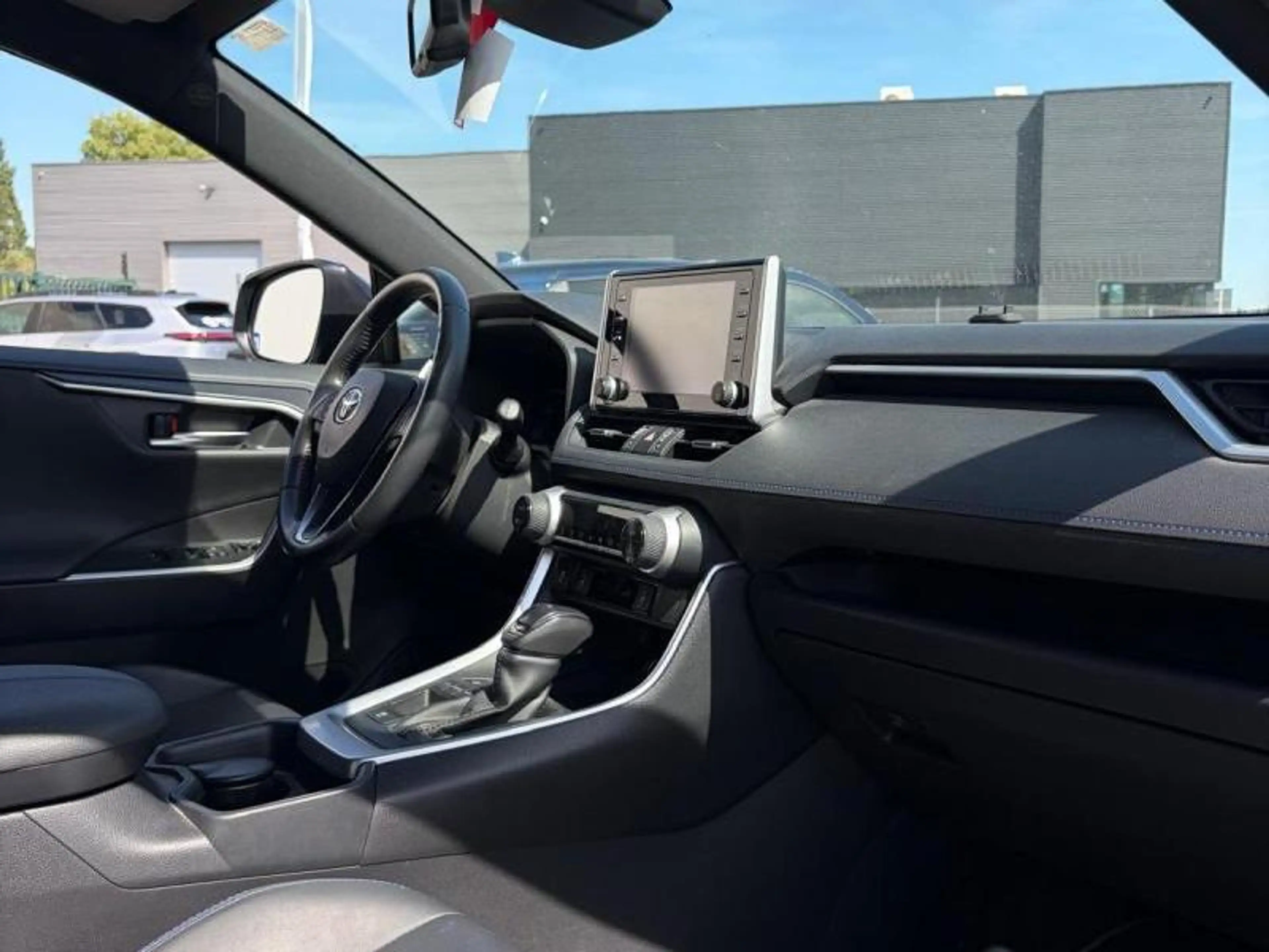 Toyota RAV 4 Style Plus — photo 15