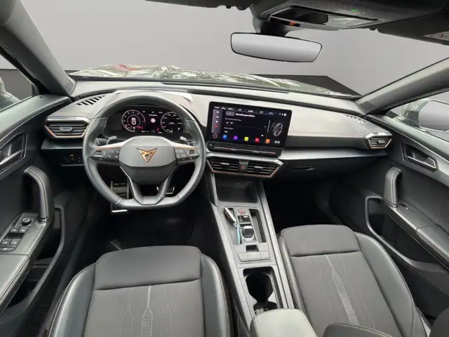 Cupra Formentor view 10