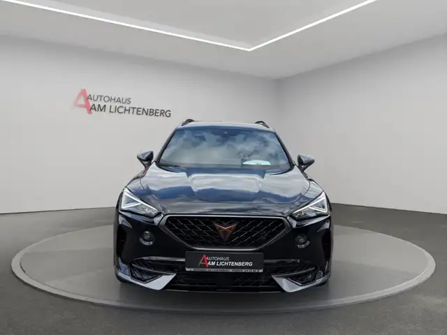 Cupra Formentor view 3
