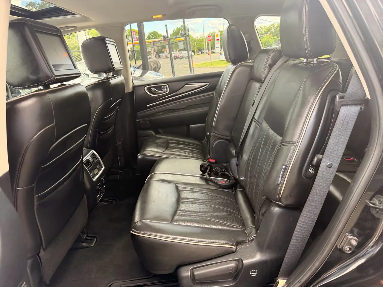 Infiniti QX60 fotografie Infiniti QX60