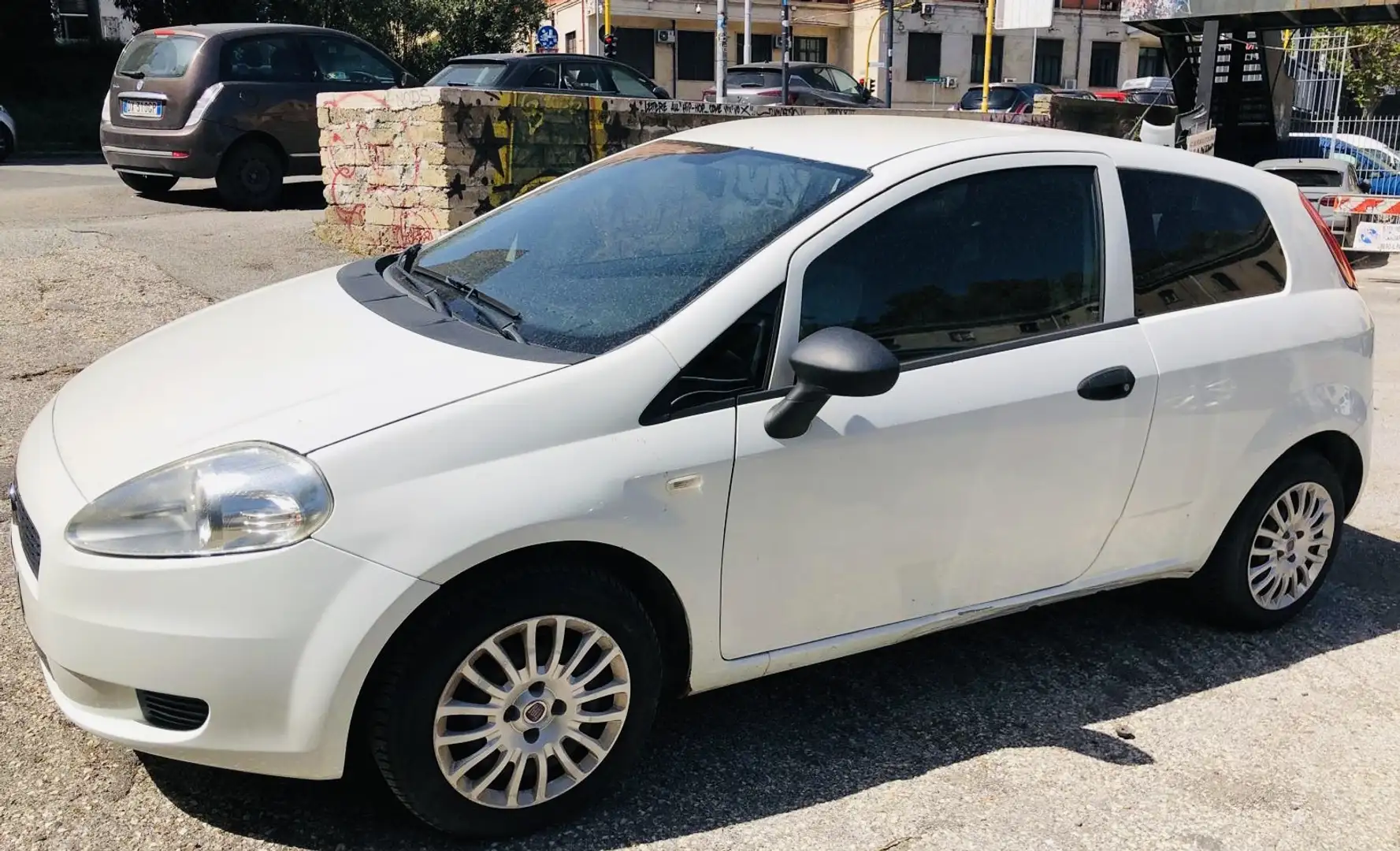 Fiat Punto 3p 1.3 mjt 16v Easy 75cv neopa garanzia 12 mesi Bianco - 2