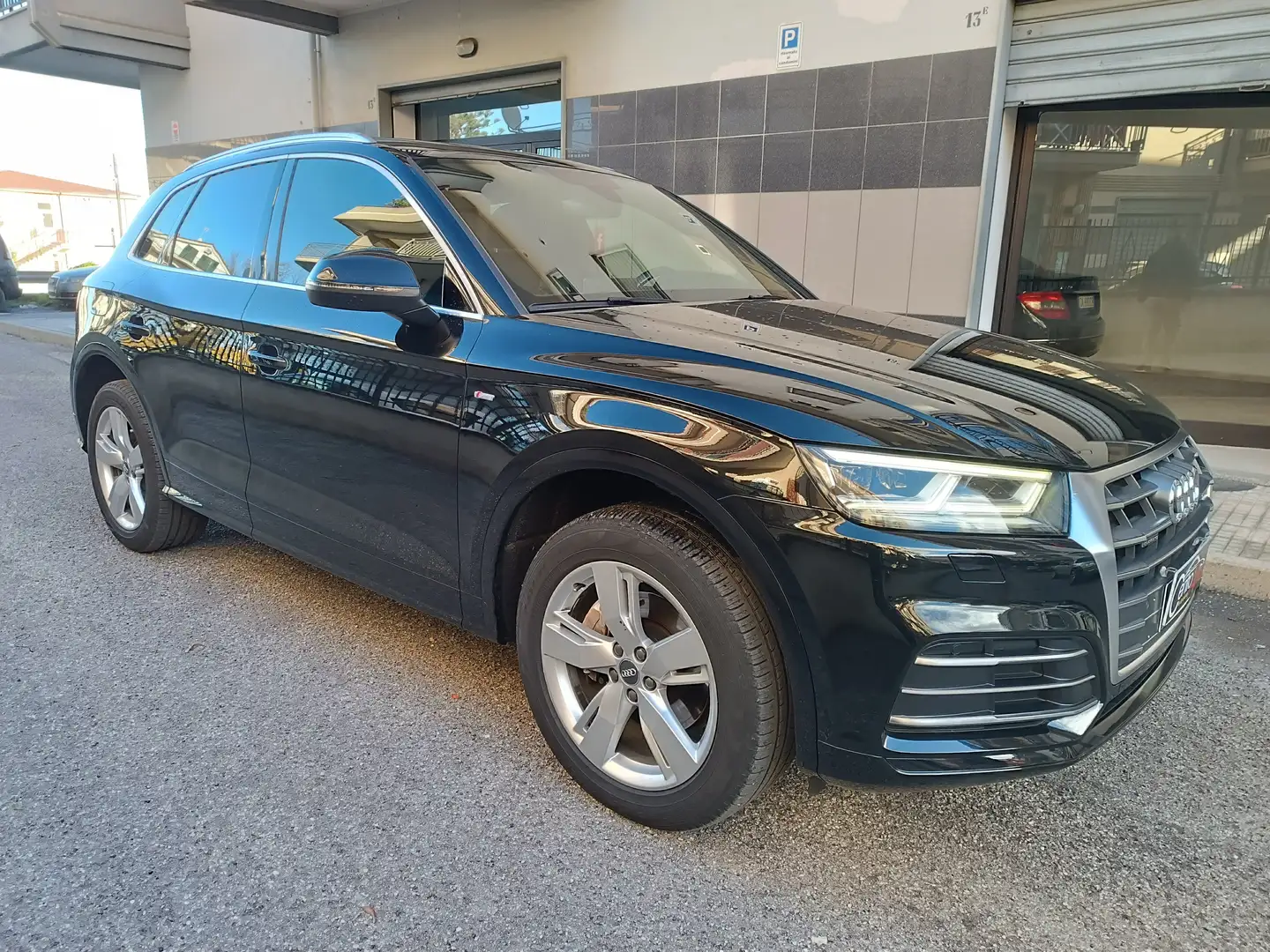 Audi Q5 40 2.0 tdi S-Line quattro 190cv s-tronic Noir - 2