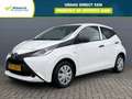 Toyota Aygo 1.0 VVT-i 69pk 5D x-now | Airco | All seasonbanden Bianco - thumbnail 1